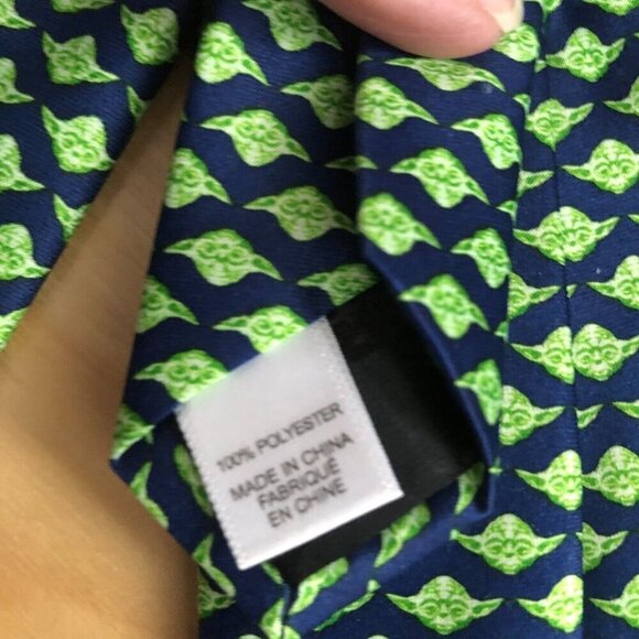 Star Wars Yoda Men's Green & Blue Necktie Lucas Film Ltd. Size 57" X 3" NEW - Picture 5 of 6
